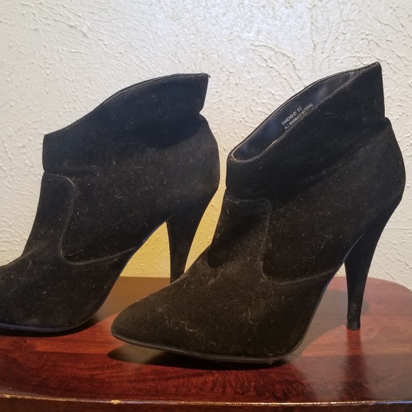 Black Booties - Picture 1 of 2